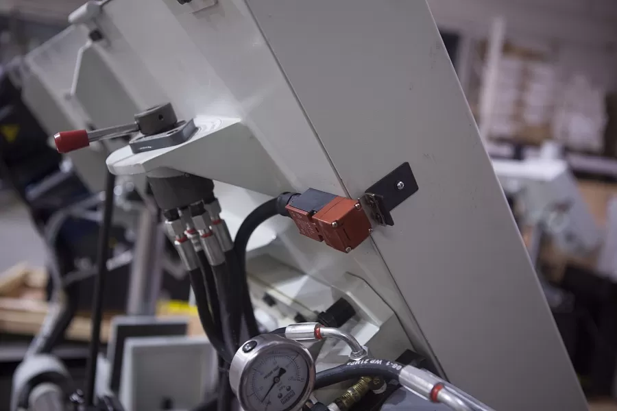 Станок полуавтоматический двухколонный Stalex TGK-4235